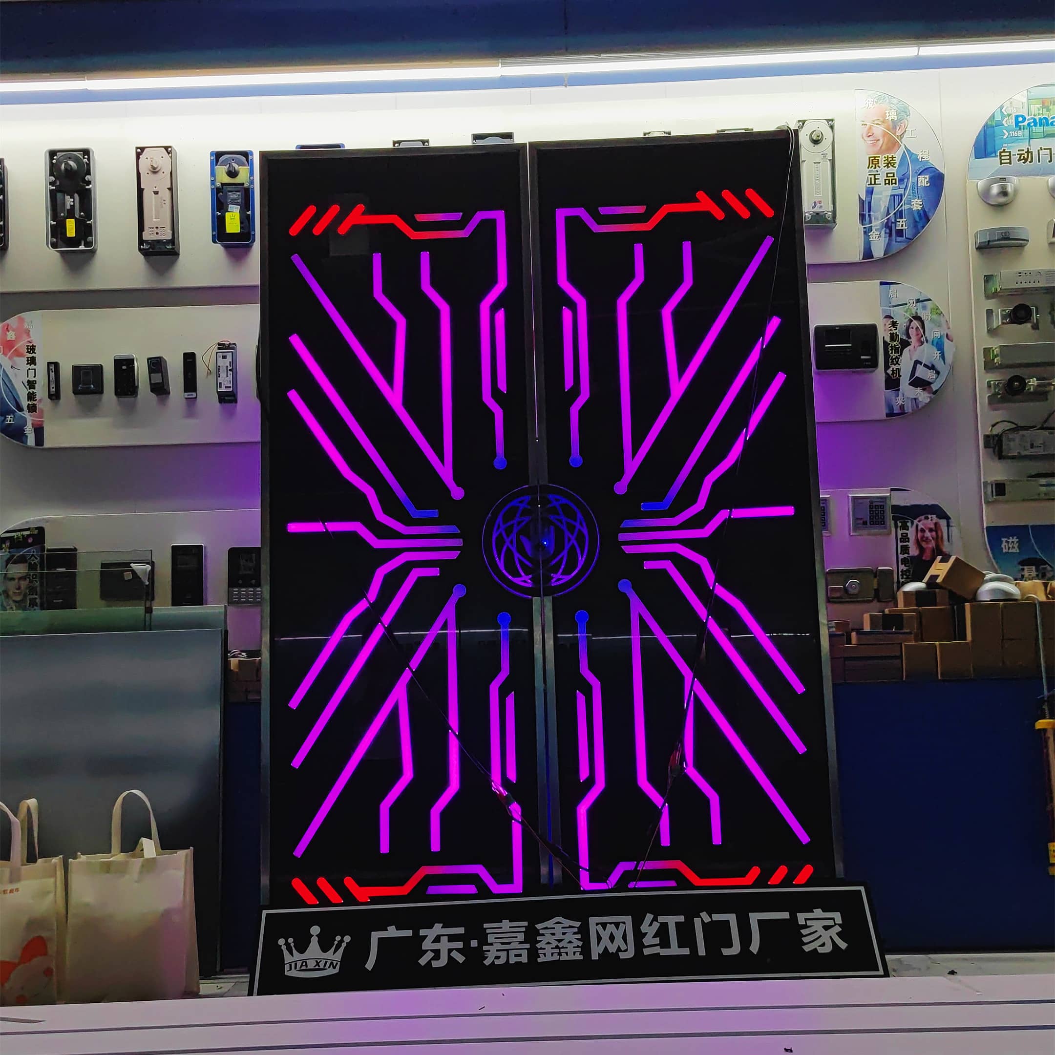 手掌科幻感应门设计方案