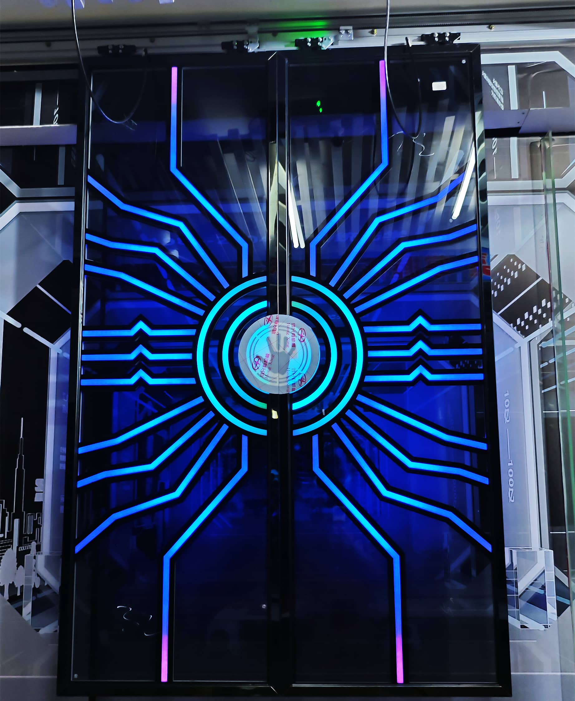 网红门厂家 手掌触摸自动门