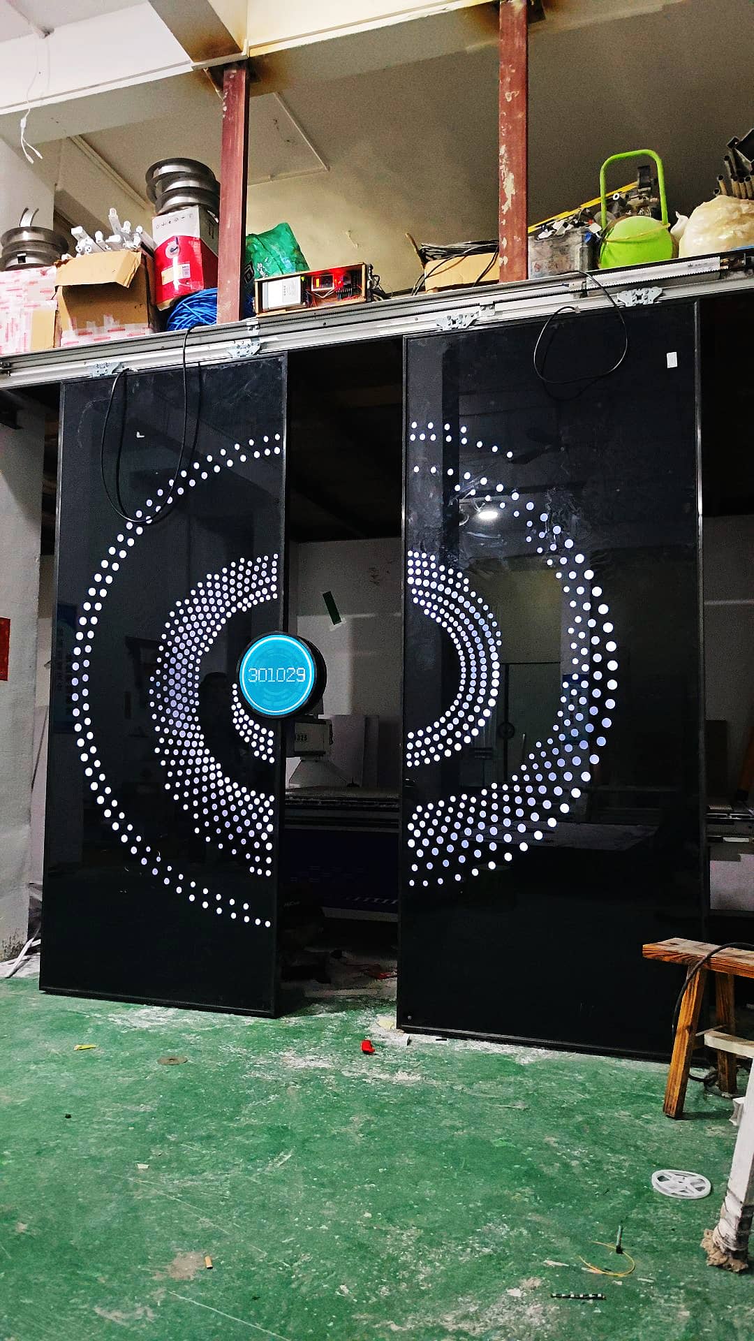 网红门定制激光切割