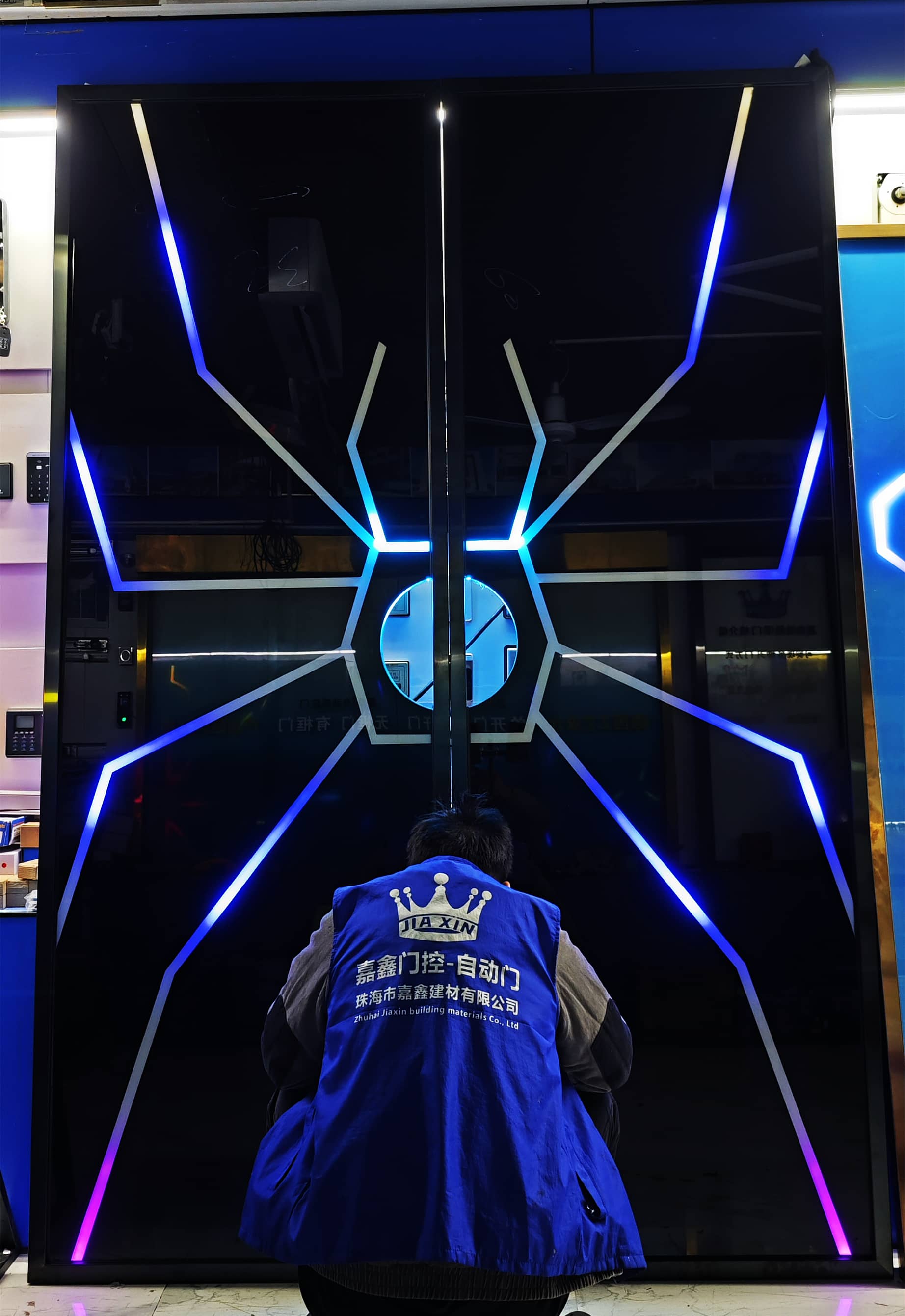 游乐场掌纹玻璃门 设计方案