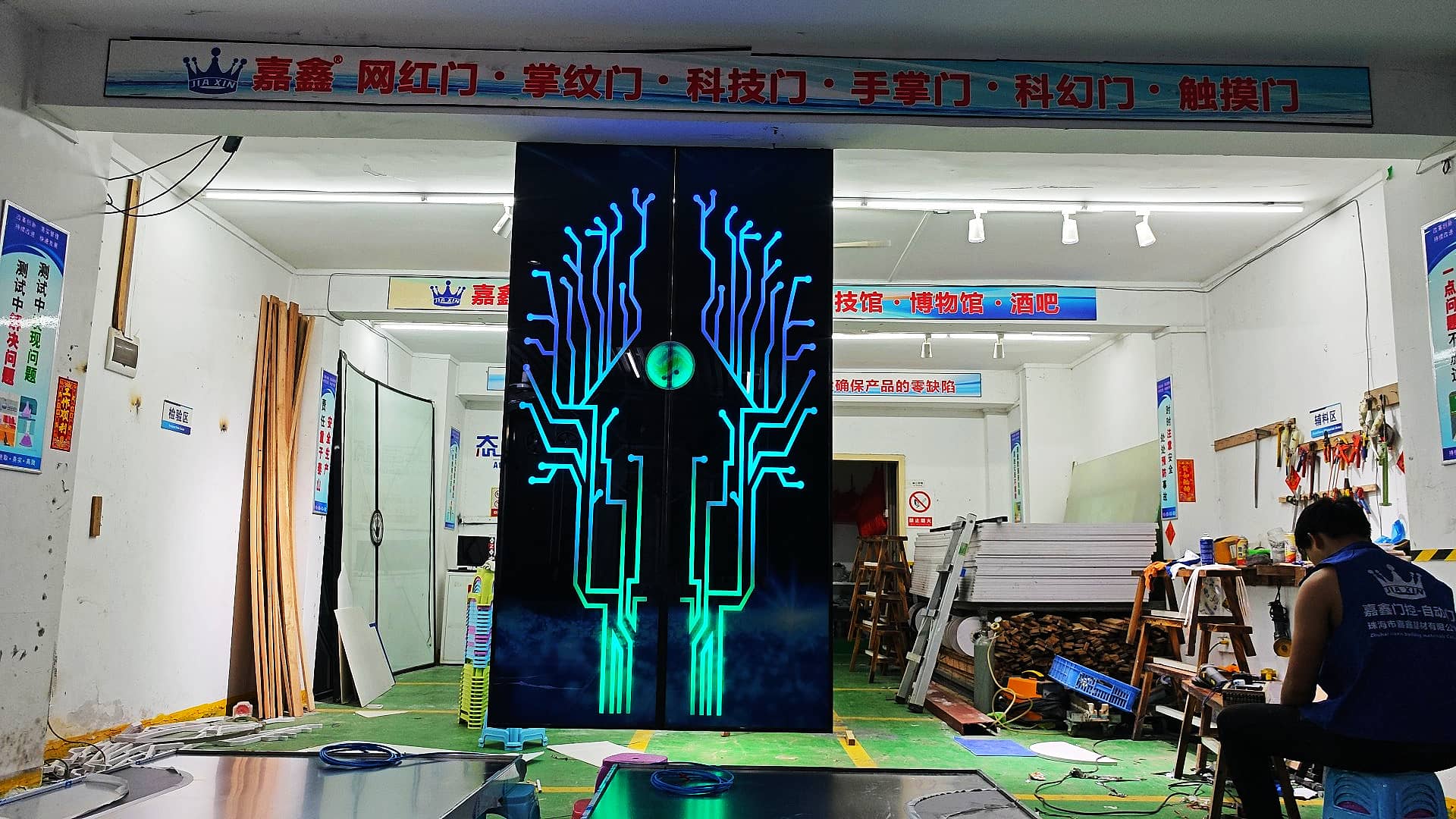 掌纹门厂家电动门可按使用需求定制