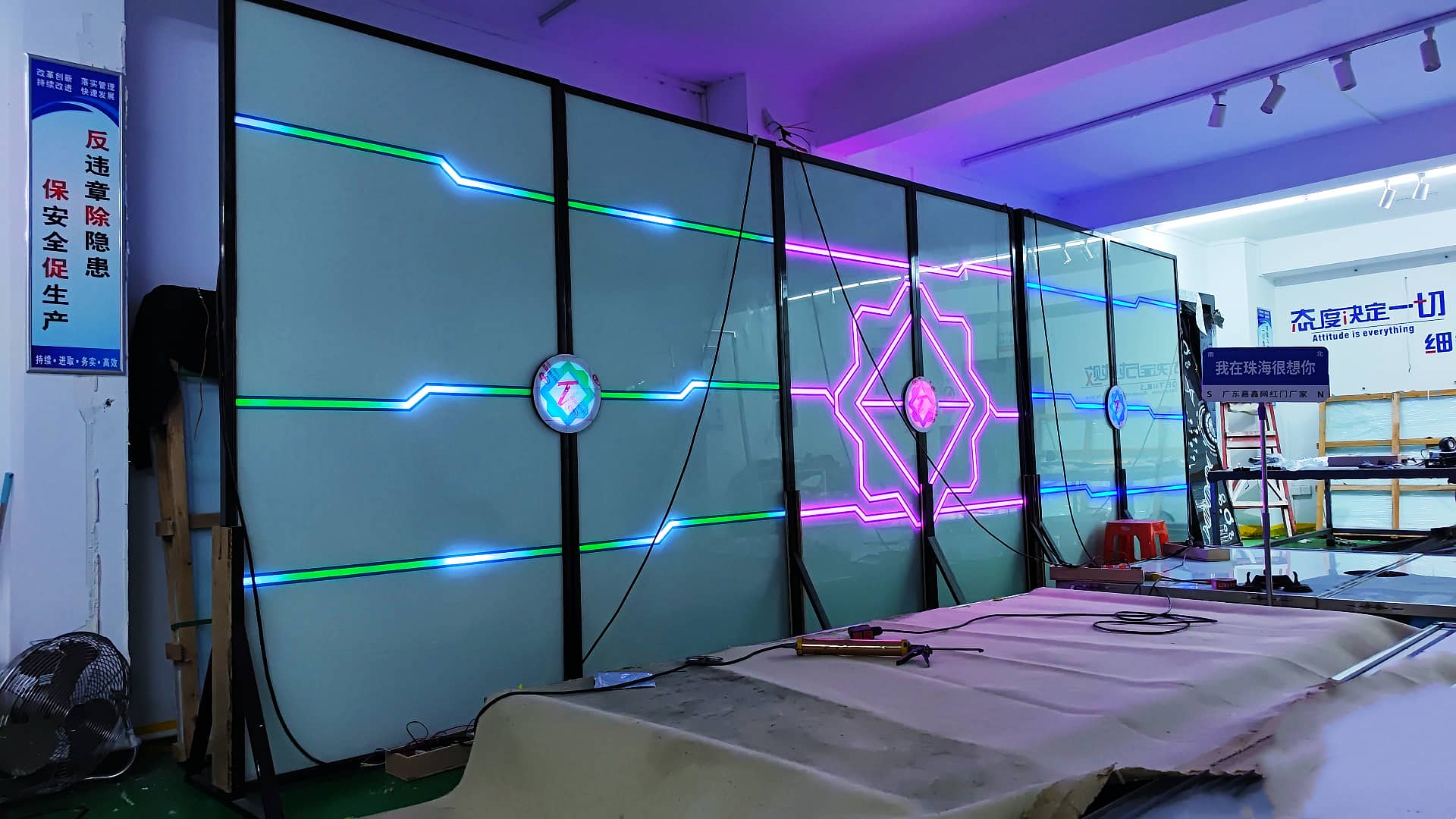 酒吧高科技手掌触控网红门销售