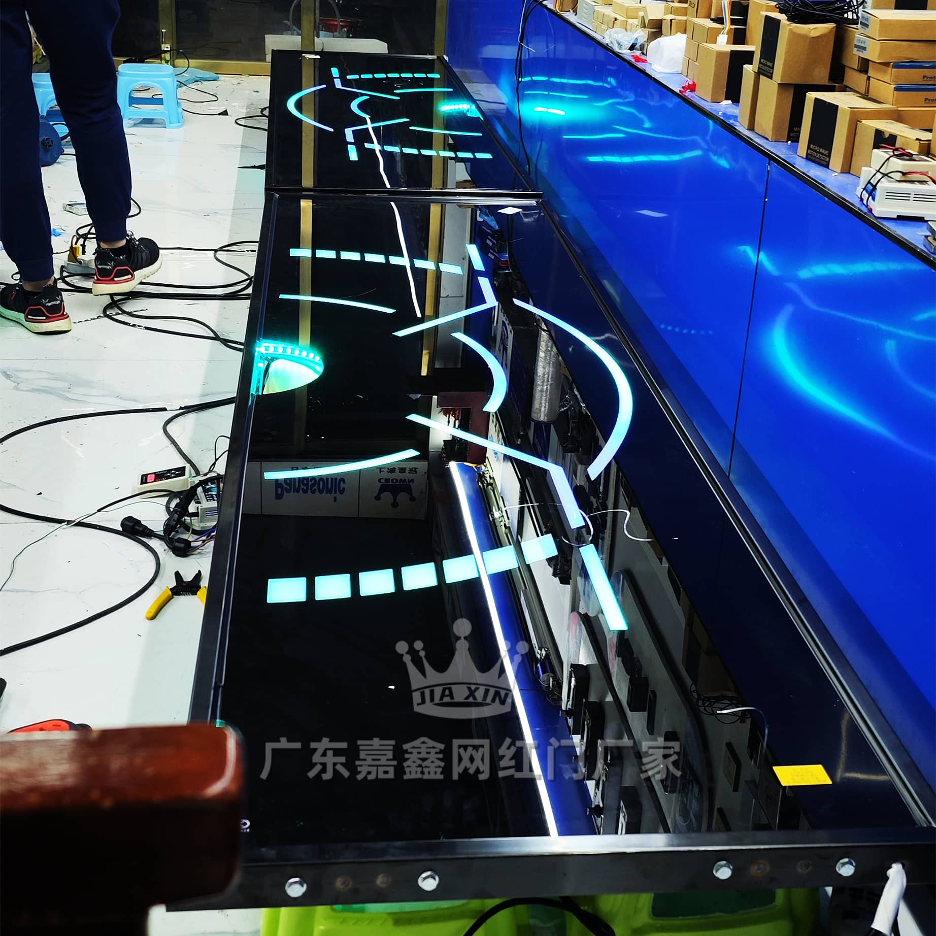 网红科技触控感应电动门